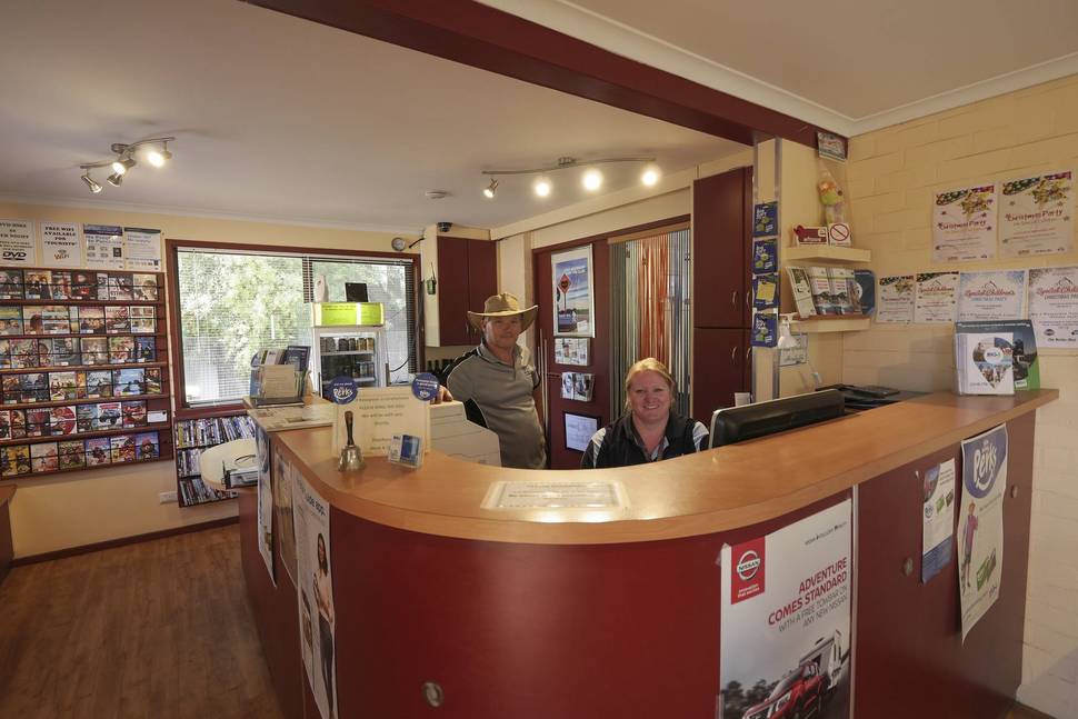 Wangaratta Accommodation North Cedars caravan park